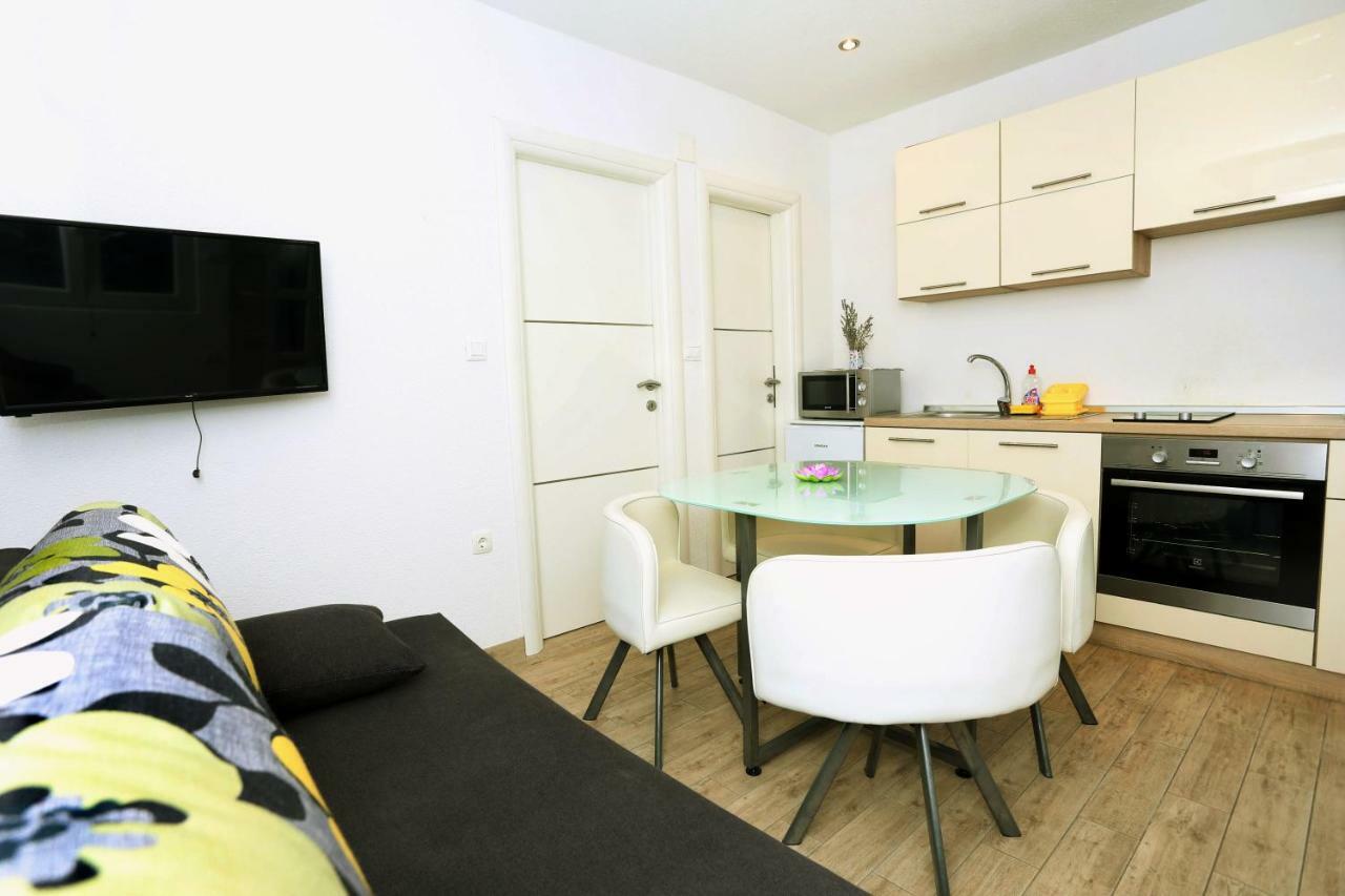 Apartments Dora Τρογκίρ Εξωτερικό φωτογραφία