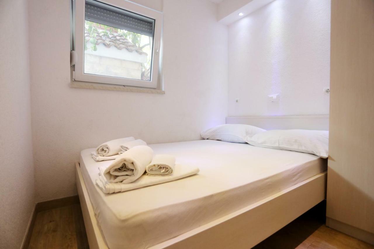 Apartments Dora Τρογκίρ Εξωτερικό φωτογραφία